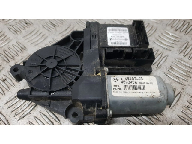 Передний двигатель механизма для подъема окон