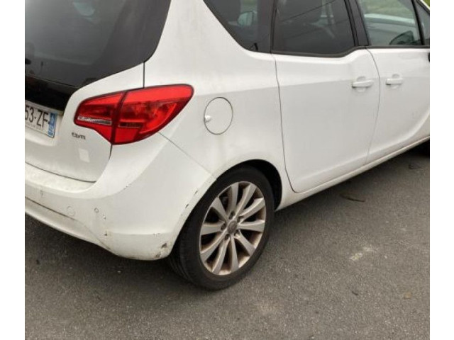 Зеркало электрическое        Opel Meriva B  2010 - 2016 года   