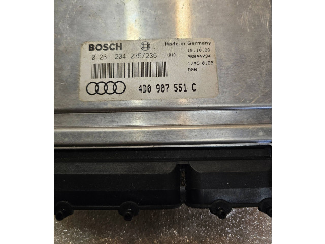 Блок управления двигателя 0261204235, 4D0907551C   Audi A8 S8 D2 4D