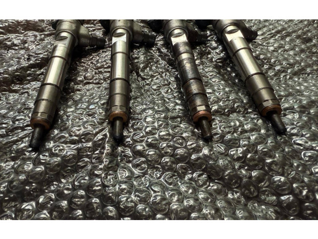 Форсунка 0445110800    Dacia Duster II  K9K 896 