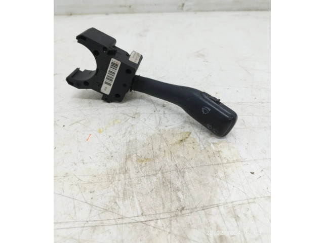 Ручка стеклоочистителей 4B0953503F, CZK0301202012 Volkswagen Golf IV