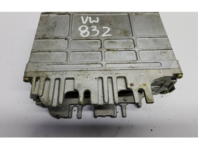 Блок управления двигателя 0261206226 Volkswagen Lupo