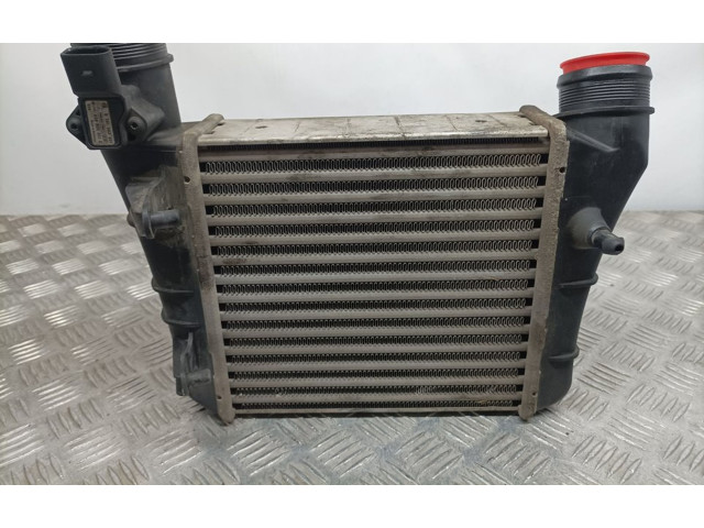 Pojistková skříňka 8E0145805AA Audi A4 S4 B6 8E 8H 2004