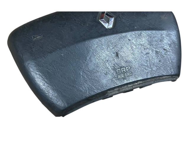 Подушка безопасности водителя 8200136331   Renault Trafic II (X83)