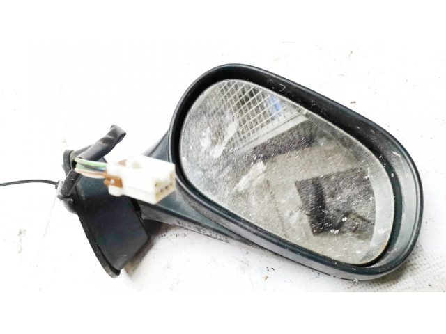 Зеркало электрическое правое Mitsubishi Carisma 2000-2004 года
