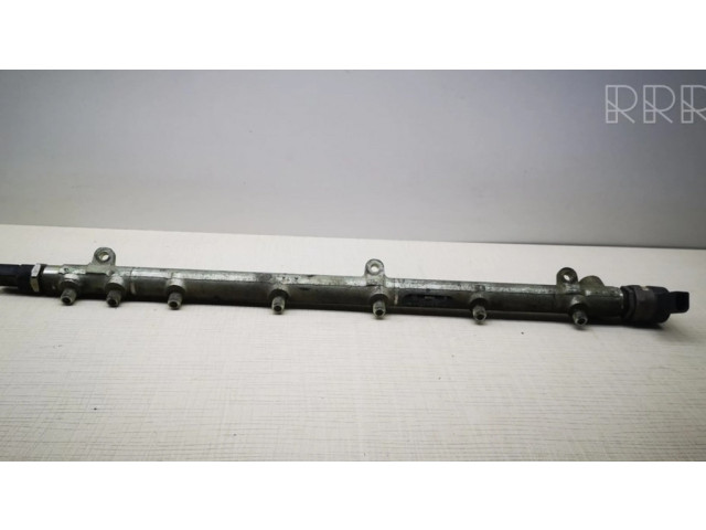 Топливная рампа A6130700195   Mercedes-Benz E W212 1.8 