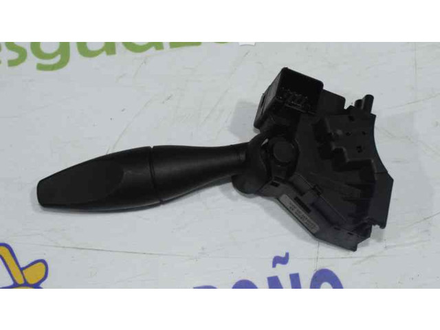 Ручка поворотов/ фонарей