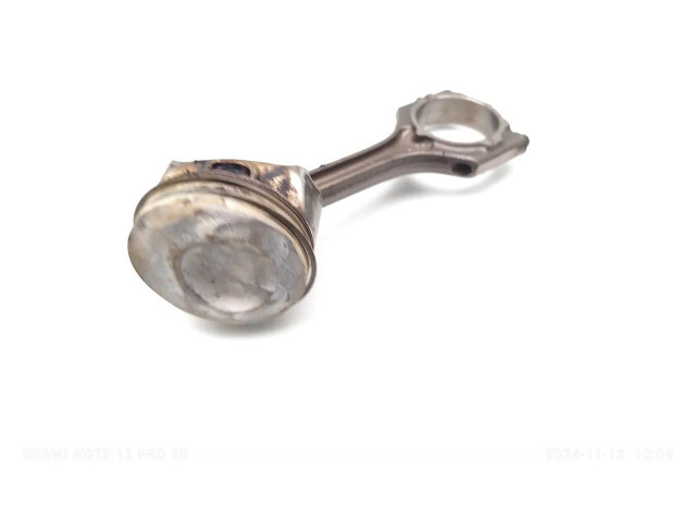 Píst K10C Suzuki Swift III K10C