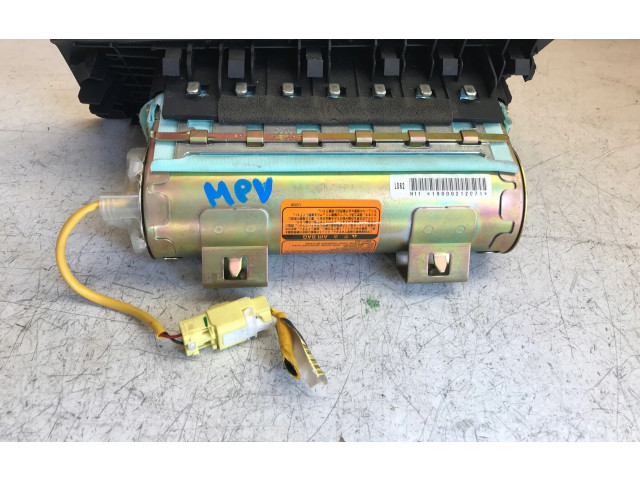 Подушка безопасности пассажира LD62 Mazda MPV II LW