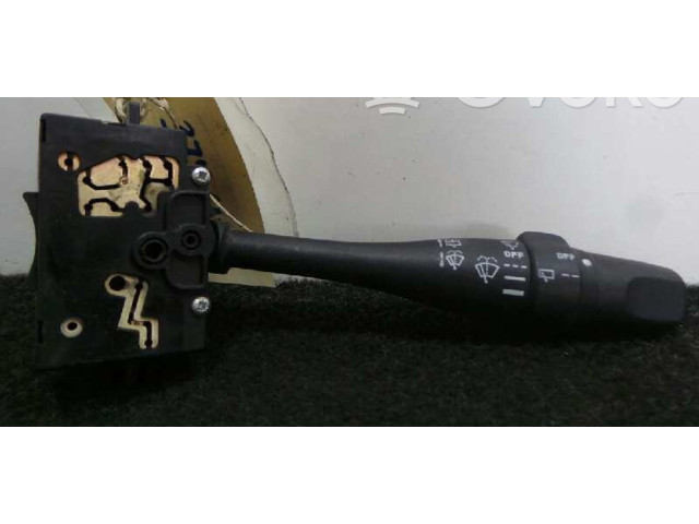 Ручка стеклоочистителей    Nissan Vanette