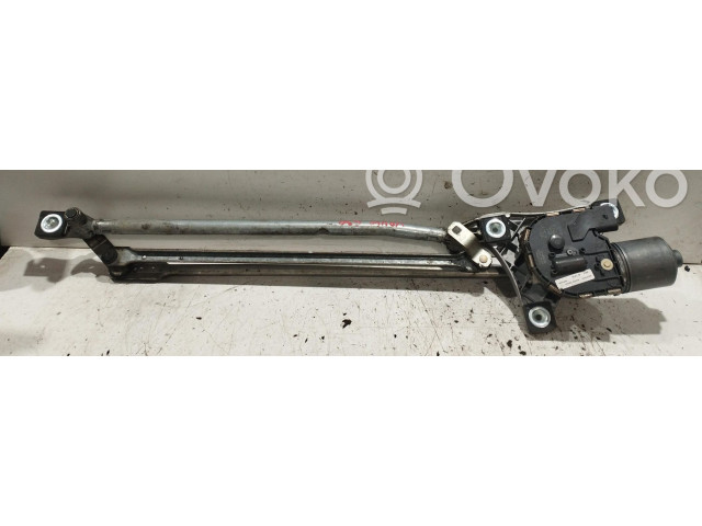 Моторчик дворников     Volvo C30