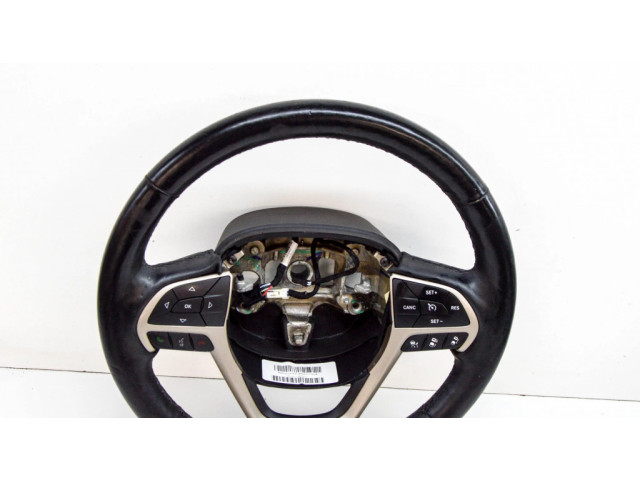 Руль Jeep Cherokee 2013-2020 года 1035161AM50, P1UU382X9AF