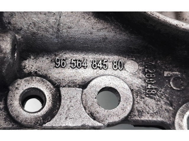 Масляный насос  9HR(DV6C) 9656484580  Peugeot 5008 