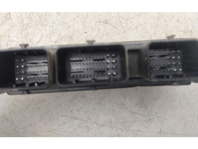 Řídící jednotka 8201076690 Renault Twingo II 2010