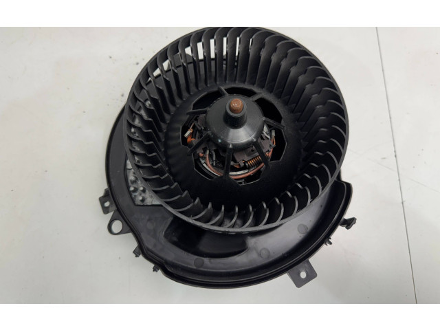 Вентилятор печки    5Q2819021B   Skoda Kodiaq