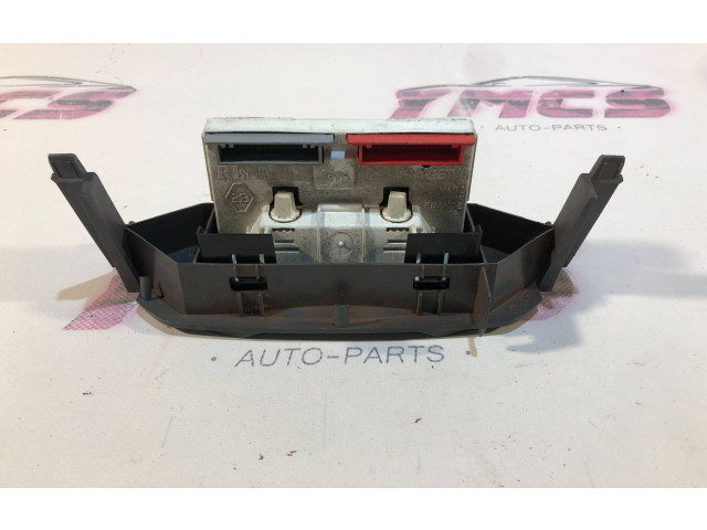 Дисплей    7700426263   Renault Clio II