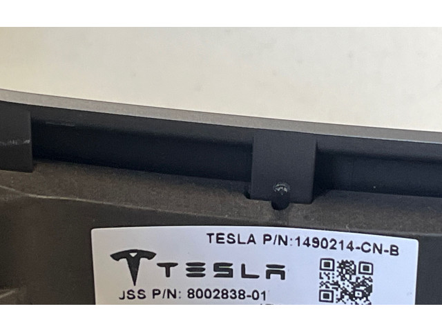 Руль Tesla Model 3 2017 - года 8002838, 1490214C
