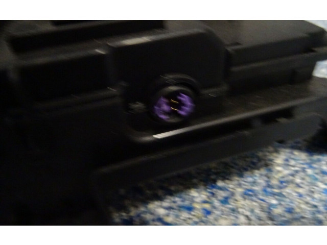 Pojistková skříňka 7P0937548 Volkswagen Touareg II 2013