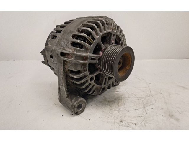 Генератор    BMW X3 E83      