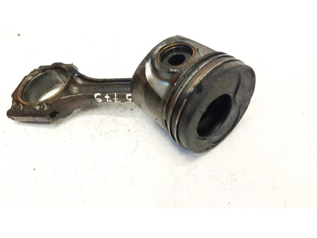 Píst 79l46, m071   Seat Toledo I (1L)  pro naftový motor 1.9  