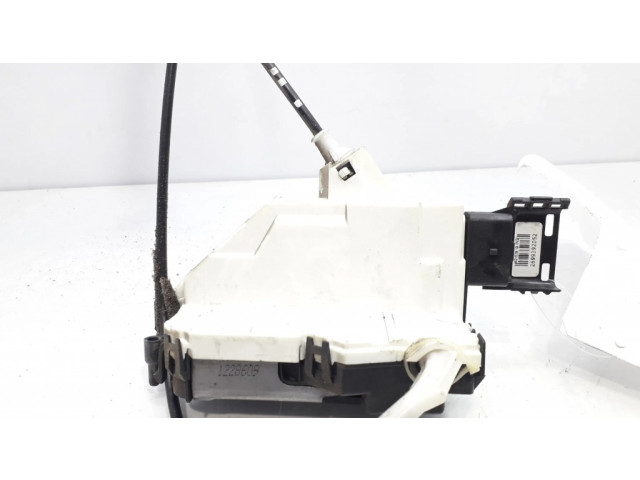 Задний замок