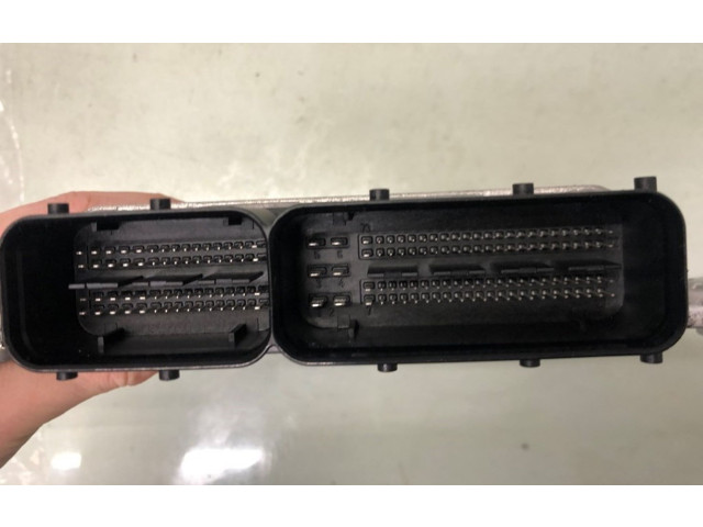 Блок управления    KIA Pro Cee'd III