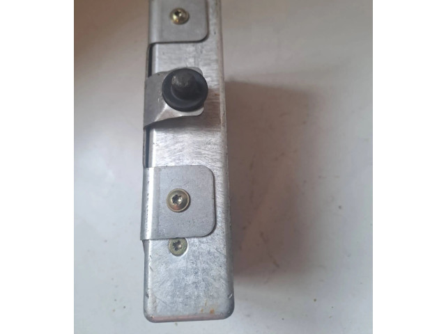 Блок управления двигателя 357907379, 10093500944   Volkswagen Corrado