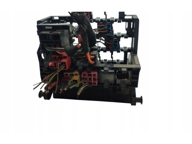 Блок предохранителей Ford Galaxy