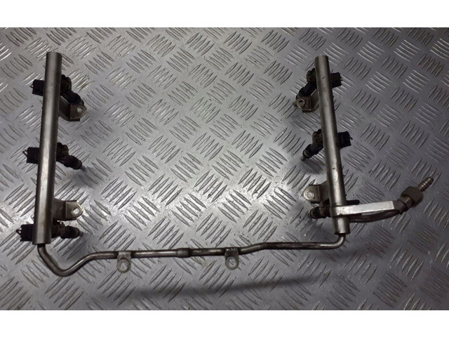 Топливная рампа Audi A6 S6 C6 4F