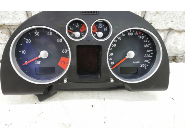 Панель приборов 8N1919880E, 0905220   Audi TT Mk1       