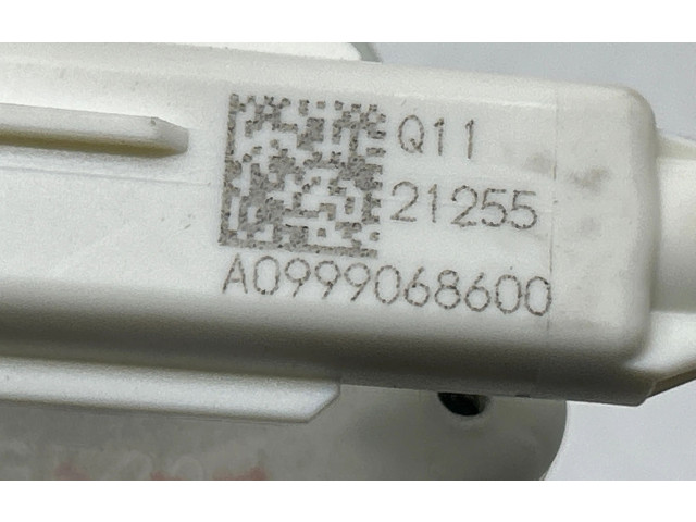 Zámek zadních dveří A0999068600, A0997400600 Mercedes-Benz EQC 2022