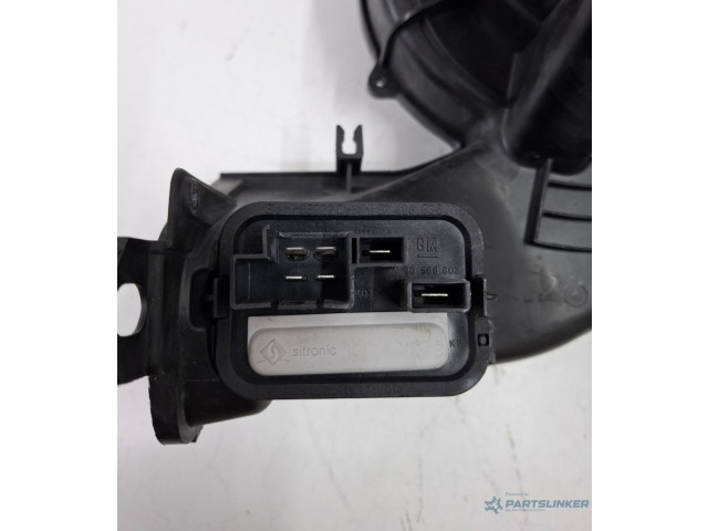 Вентилятор печки    90566802   Opel Meriva A