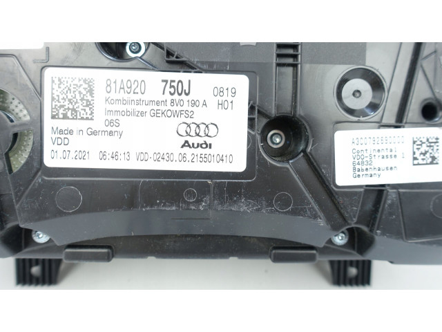 Панель приборов Audi RS Q3