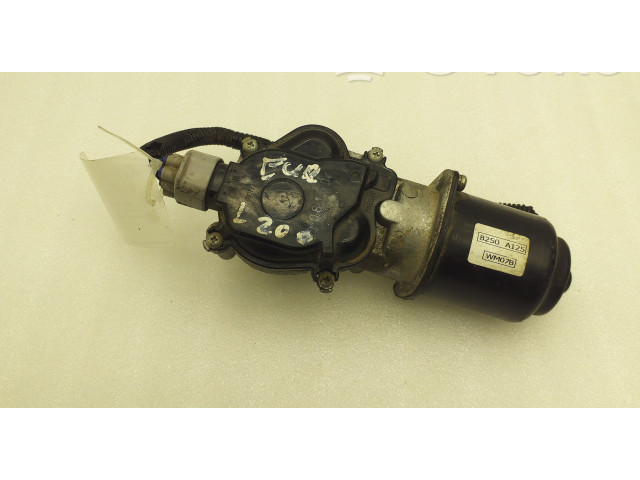 Моторчик дворников 8250A125 Mitsubishi L200