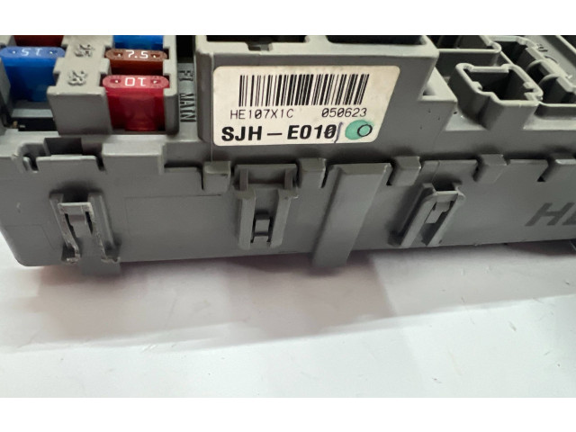 Pojistková skříňka SJHE010 Honda FR-V 2007