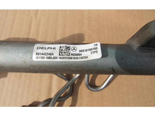 Vstřikovací lišta A6510700700 Mercedes-Benz C W205