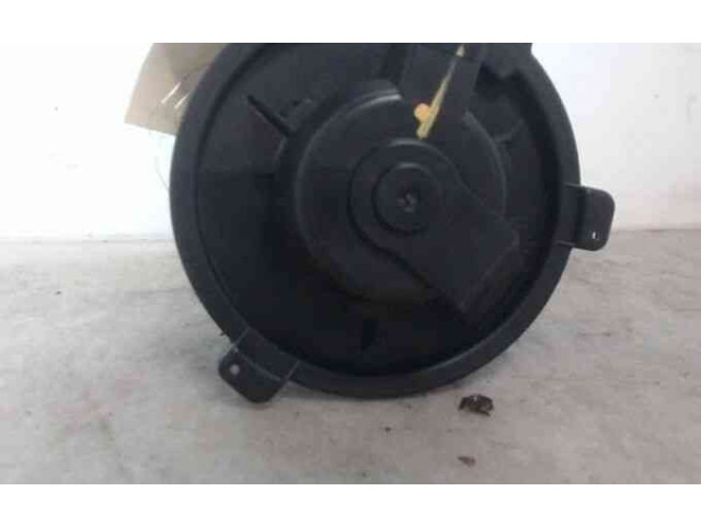 Вентилятор печки 46722218, 21802610 Fiat Grande Punto