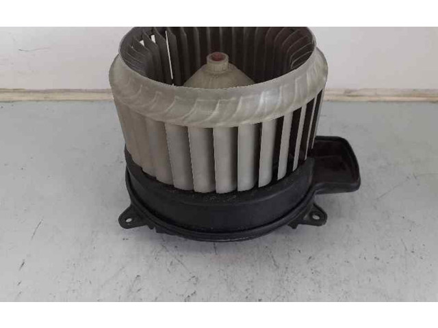 Вентилятор печки 83A820043R, E2-A1-33-3 Audi A1