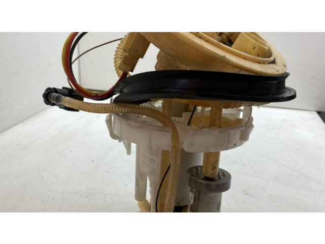 Насос топлива (в топливном баке)