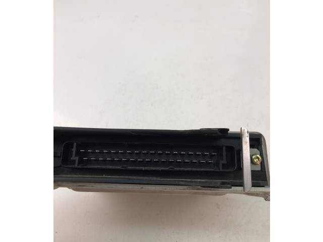 Блок управления двигателем Блок управления 0280000981   Volvo 940