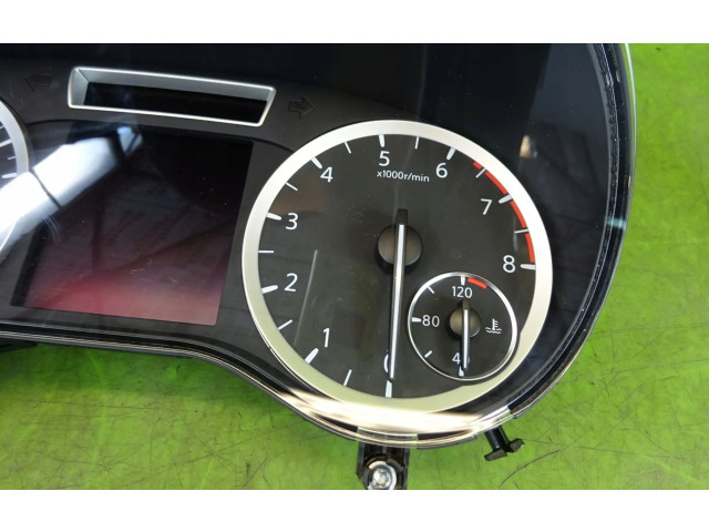 Панель приборов Infiniti Q30