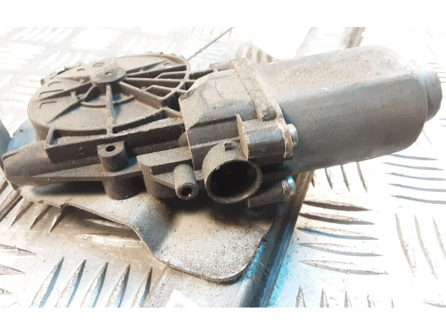 Передний двигатель механизма для подъема окон