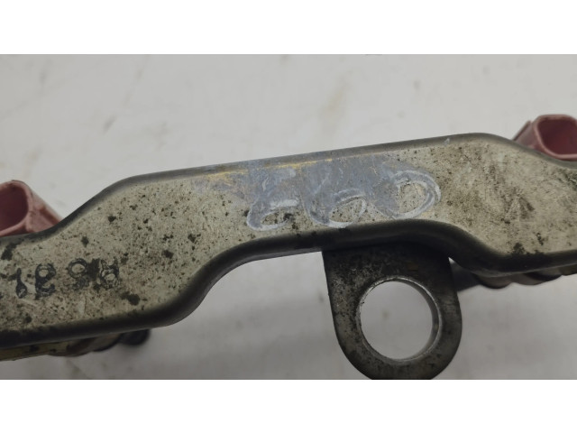 Vstřikovač    Lexus GS 300 350 430 450H  pro benzínový / Электричество motor 3.5  