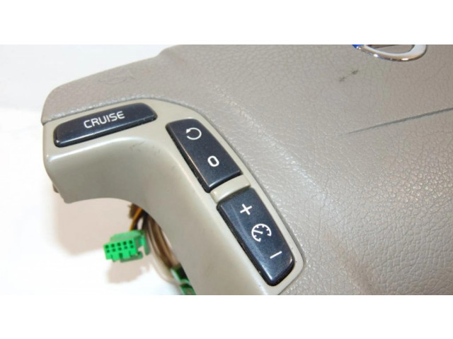 Подушка безопасности водителя 8686290, 30642028   Volvo S80