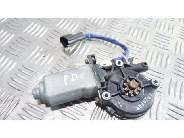 Передний двигатель механизма для подъема окон