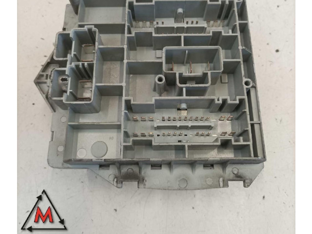 Блок предохранителей  51742420, NONAPPLICABILE   Alfa Romeo GT    