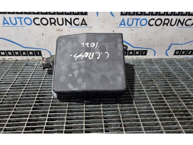 Блок предохранителей Citroen C-Crosser