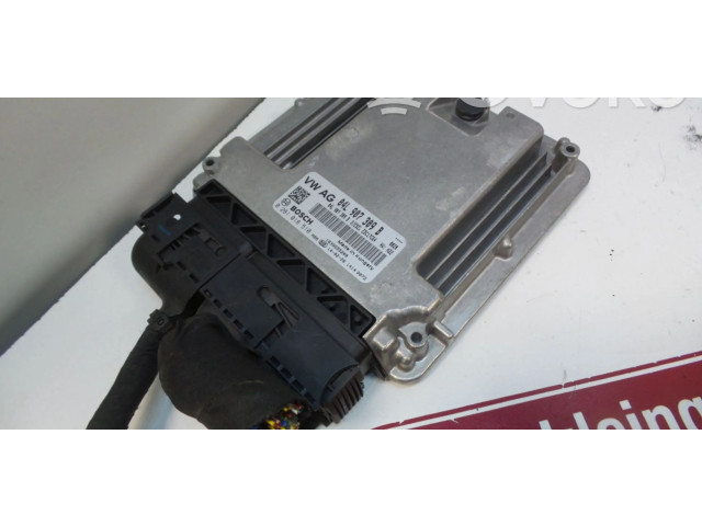 Блок управления двигателя 04L907309B, 0281018510   Audi A3 S3 8V