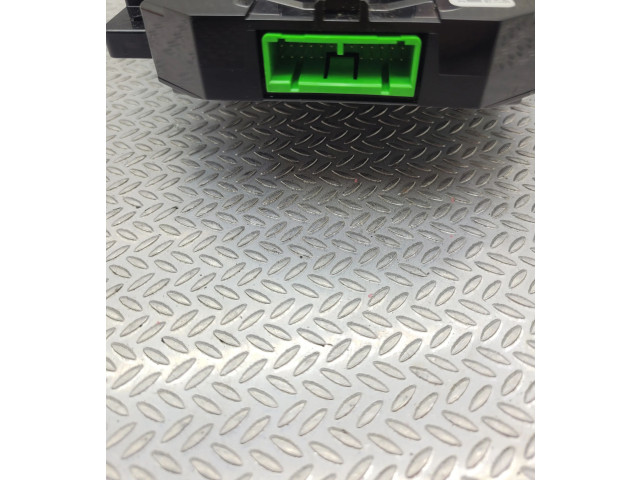 Блок управления климат-контролем 31346948   Volvo V40 Cross country