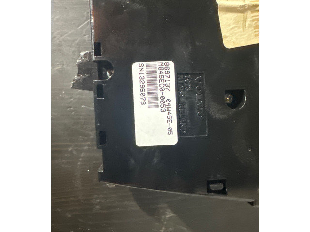 Блок управления климат-контролем 8697137, M845EC00053   Volvo XC90